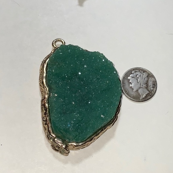 Cool Boho Vintage Green Druzy Pendant - Picture 2 of 6